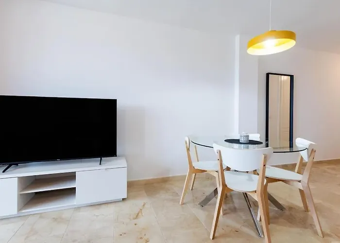 Sunny Ocean View アパート *