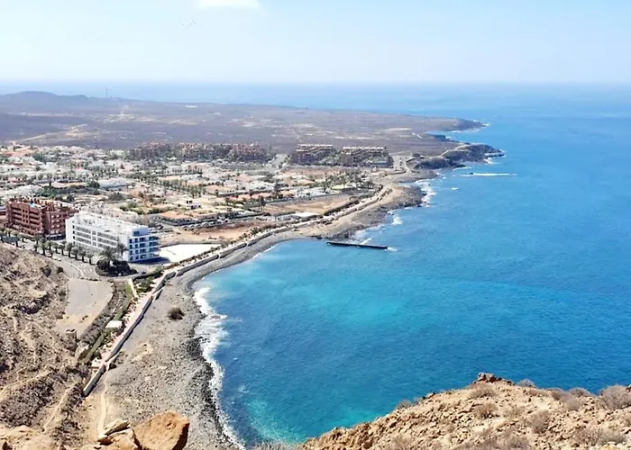 Sunny Ocean View *